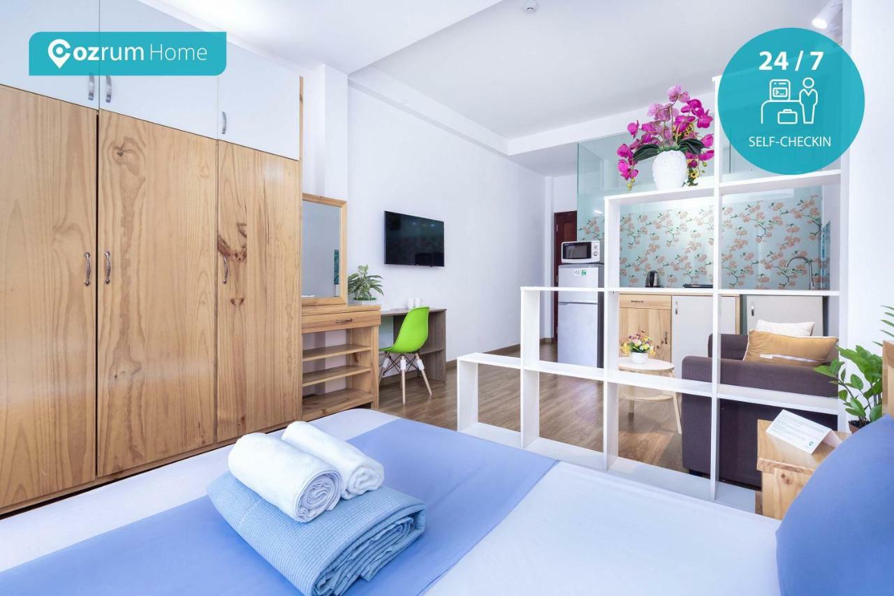 Cozrum Homes Truong Dinh Хошимин Екстериор снимка