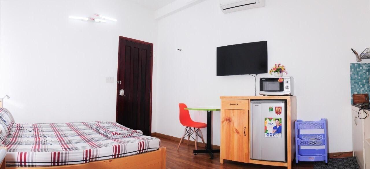 Cozrum Homes Truong Dinh Хошимин Екстериор снимка