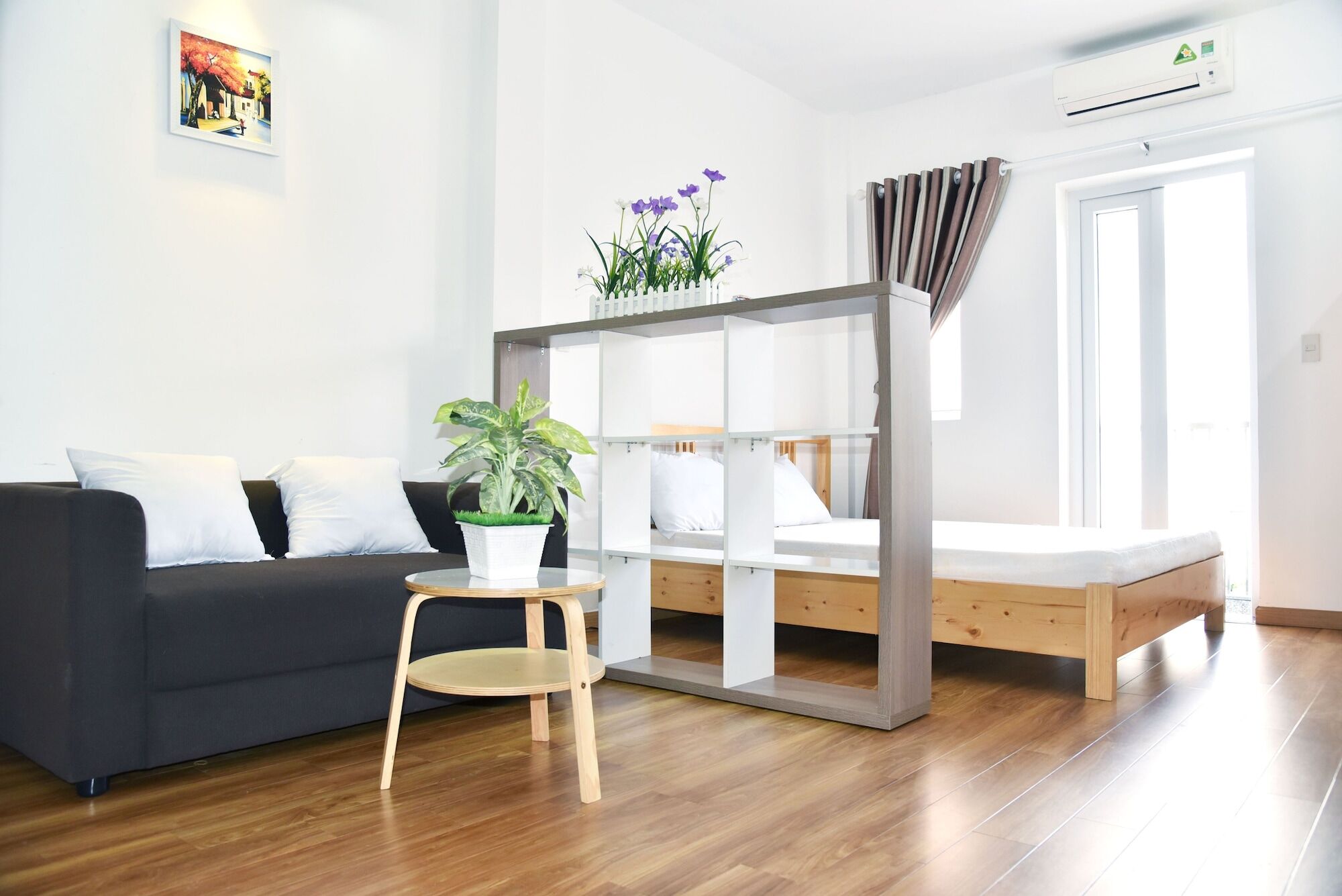 Cozrum Homes Truong Dinh Хошимин Екстериор снимка