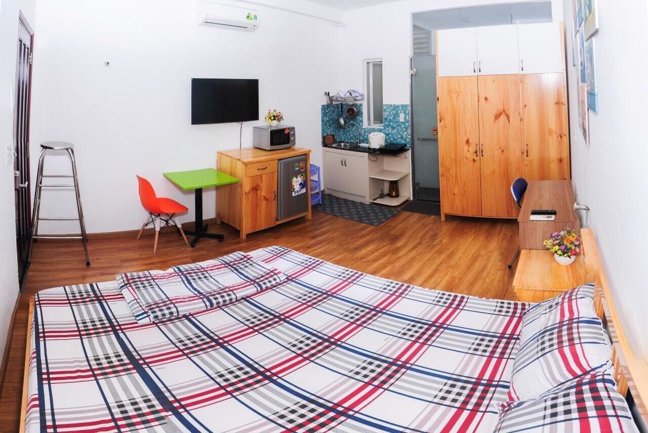 Cozrum Homes Truong Dinh Хошимин Екстериор снимка